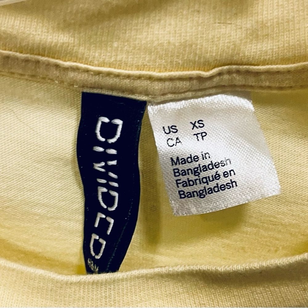 H & M Divided baby graphic tee. - Picture 5 of 6